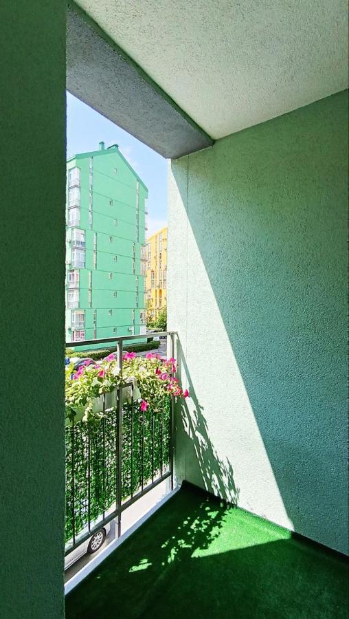 Зручна Квартира В Жк Комфорт Таун Kyiv Exterior photo